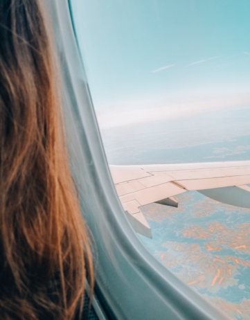 BIG NEWS: Ich bin jetzt Flugbegleiterin