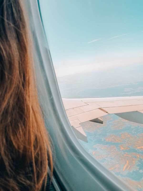 BIG NEWS: Ich bin jetzt Flugbegleiterin
