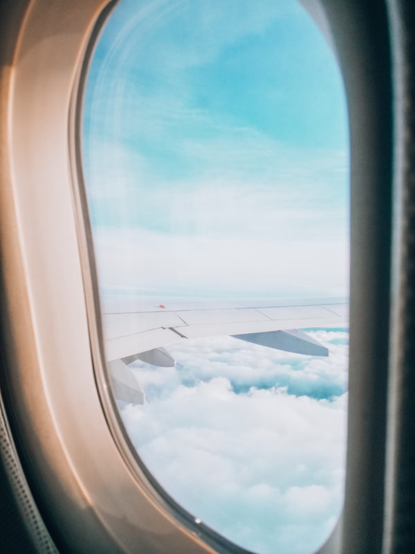 Ask a flight attendant: 10 Tipps gegen deine Flugangst